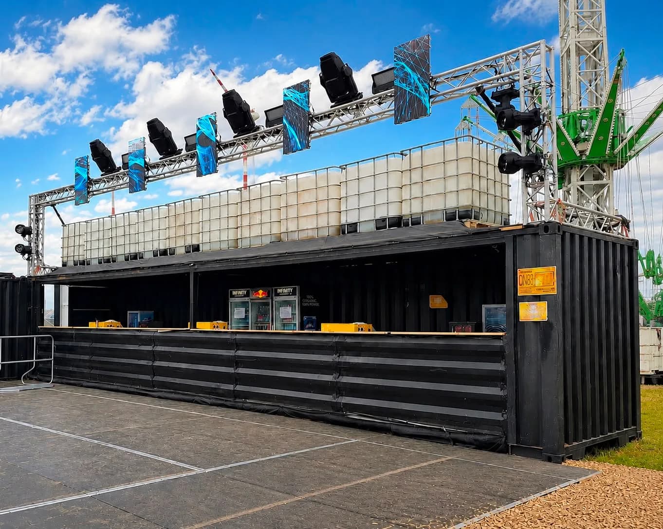 Bar Container auf dem Nova Rock
